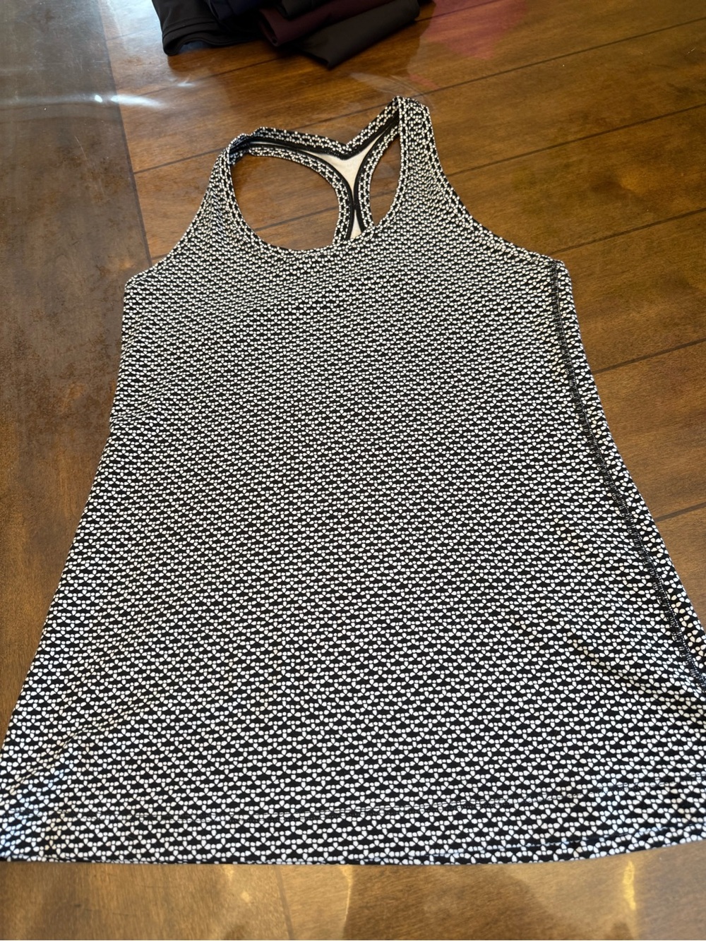 lululemon athletica Black and White Geometric Racerback Tank 10/10